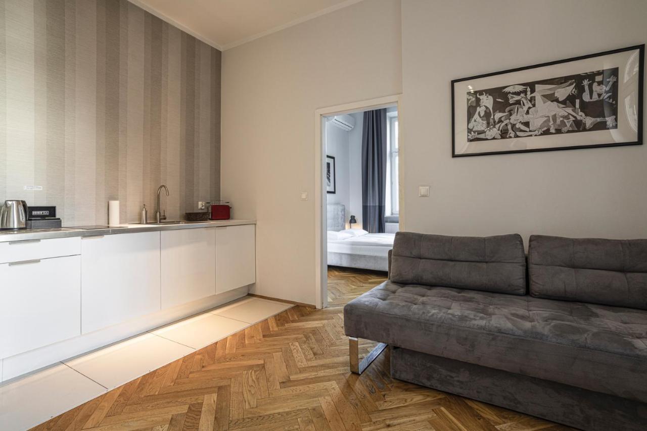 Novumhouse - Straszewskiego Aparthotel Krakow Bagian luar foto